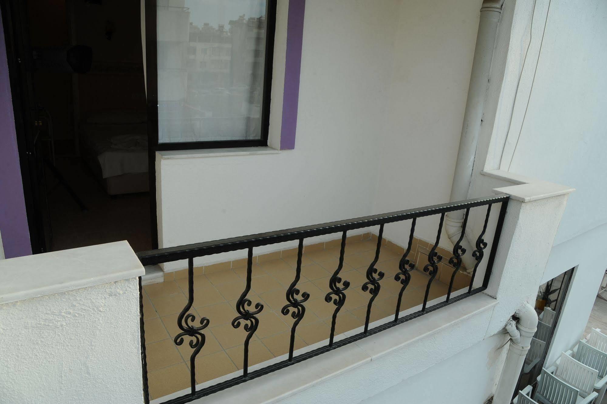 Dorukhan Kuşadası